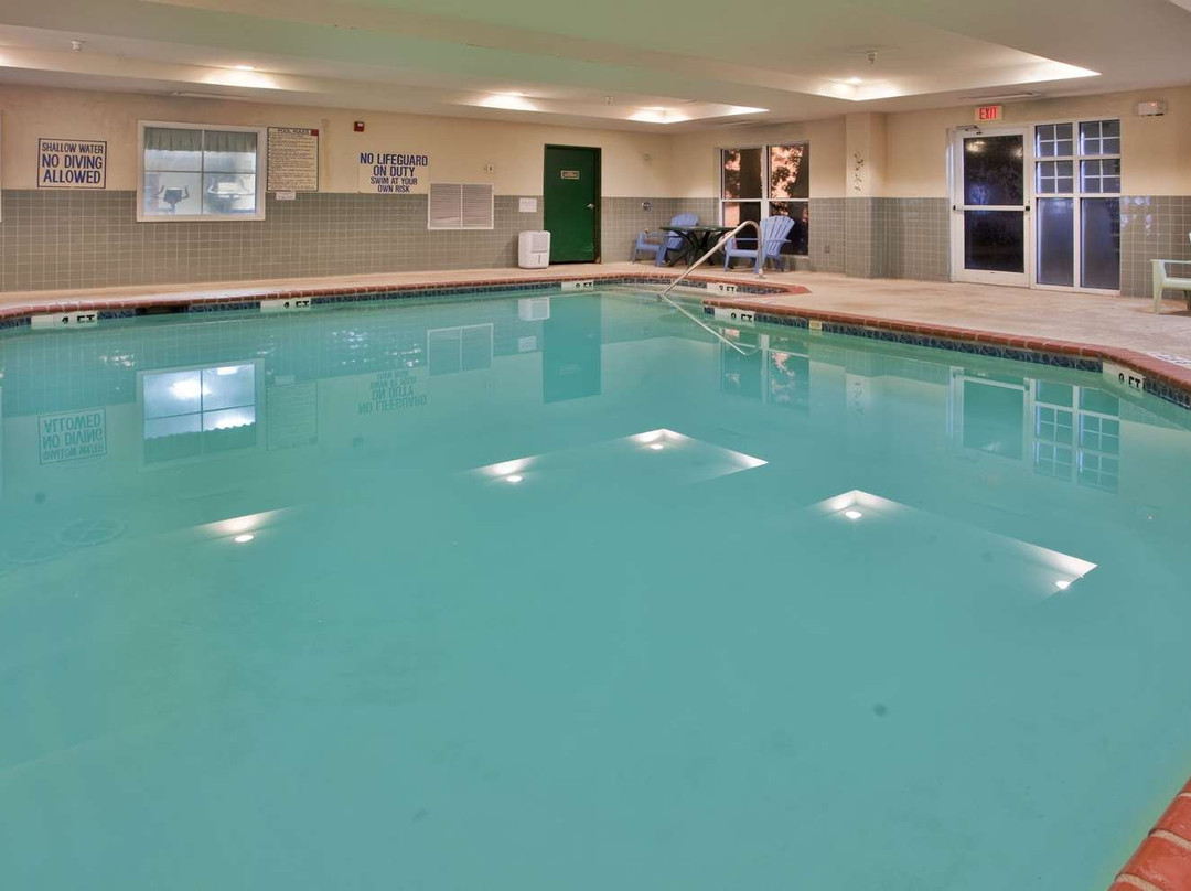 Country Inn & Suites by Radisson, Beaufort West, SC主图