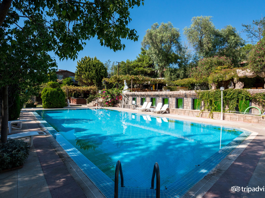 Babylon Gardens Apart Hotel