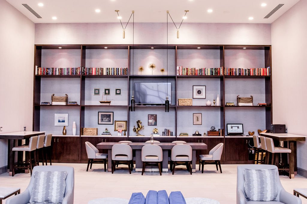 夏洛特维尔希尔顿逸林酒店主图