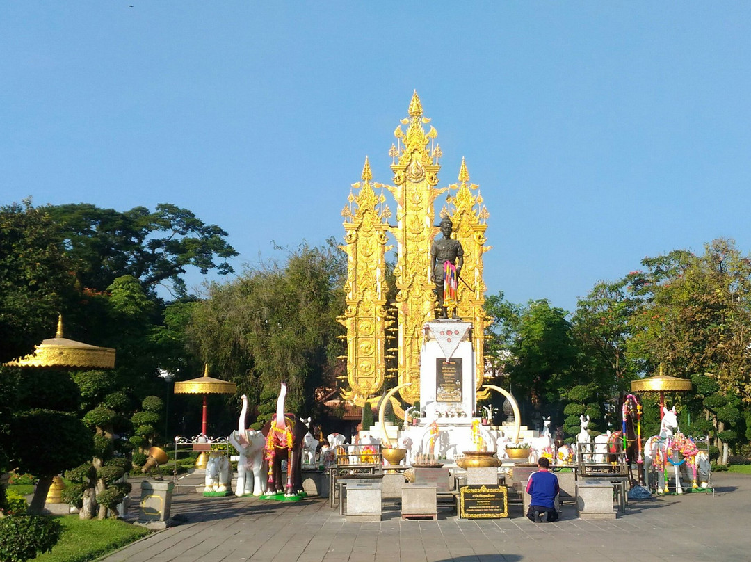 King Mengrai Monument