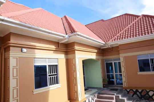 Celine Motel Kalisizo