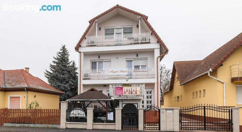 Angyal Vendeghaz主图