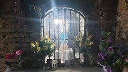 Cueva Virgen del Rosario景点图片
