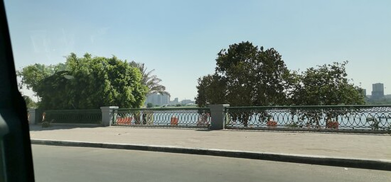 Adam's Tours-赫尔格达必去景点