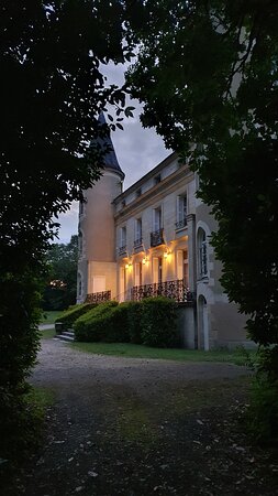 Chateau Les Vallees-官方