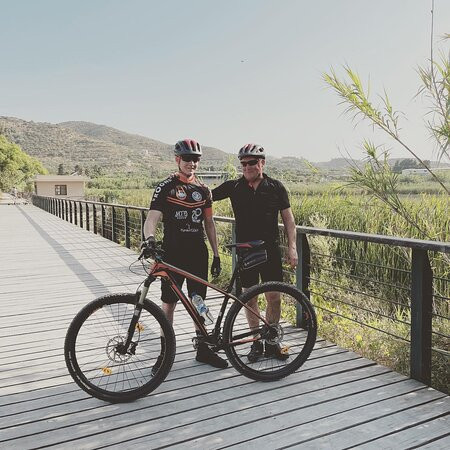 Hellas Bike Day Tours-阿吉亚玛丽娜必去景点
