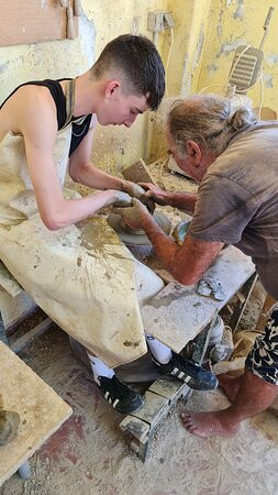 Pottery-Raku workshop-Mirsini必去景点