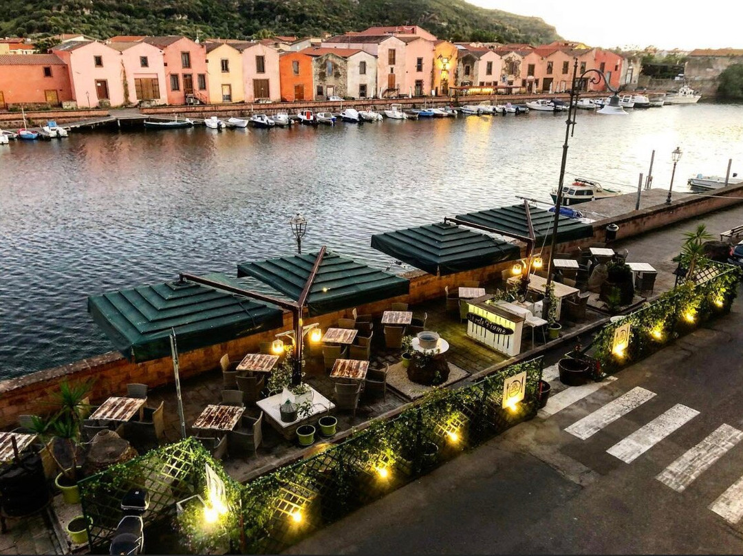 BISTROT - WINE BAR Verde Fiume