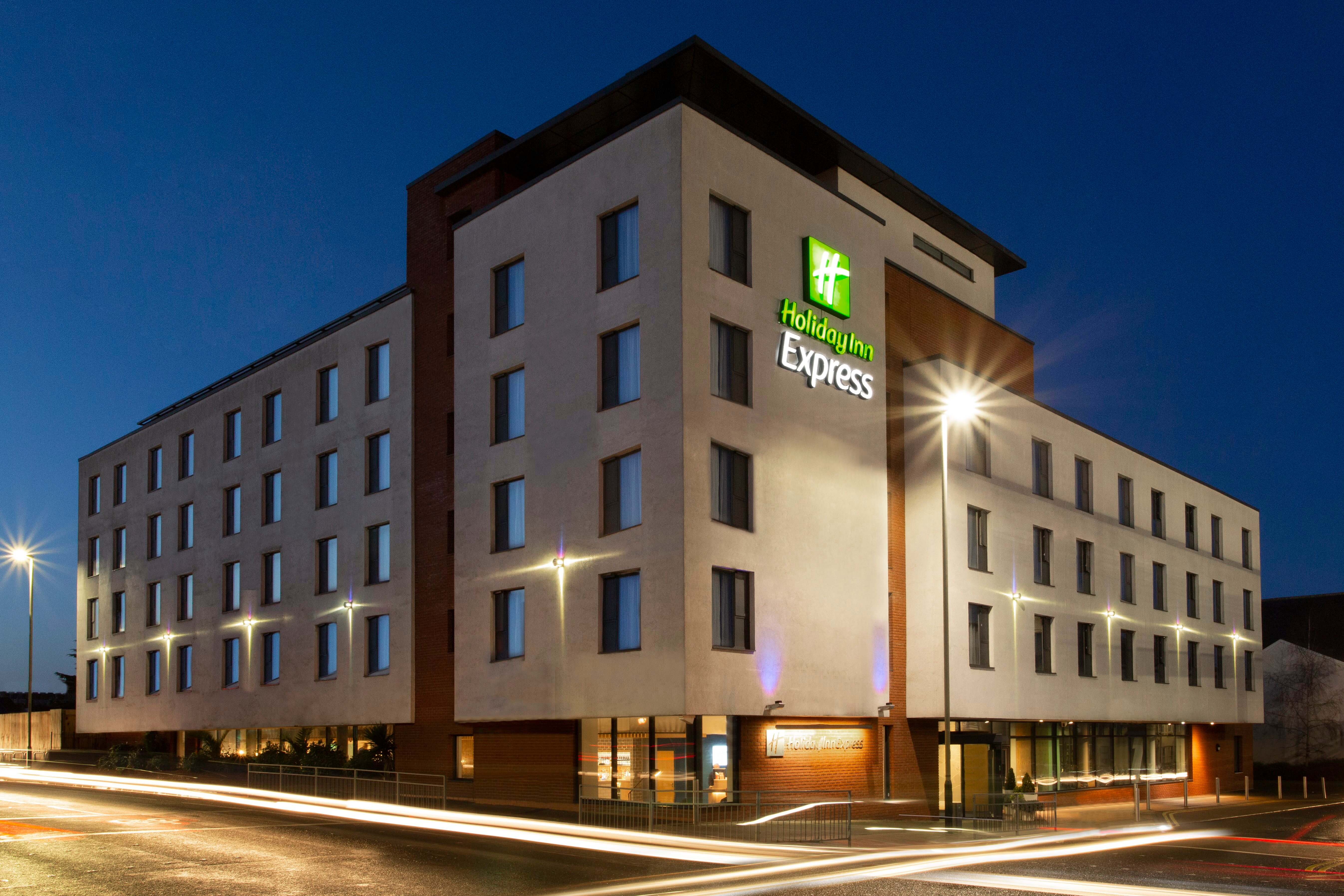 Holiday Inn Express Cheltenham Town Centre By IHG-官方