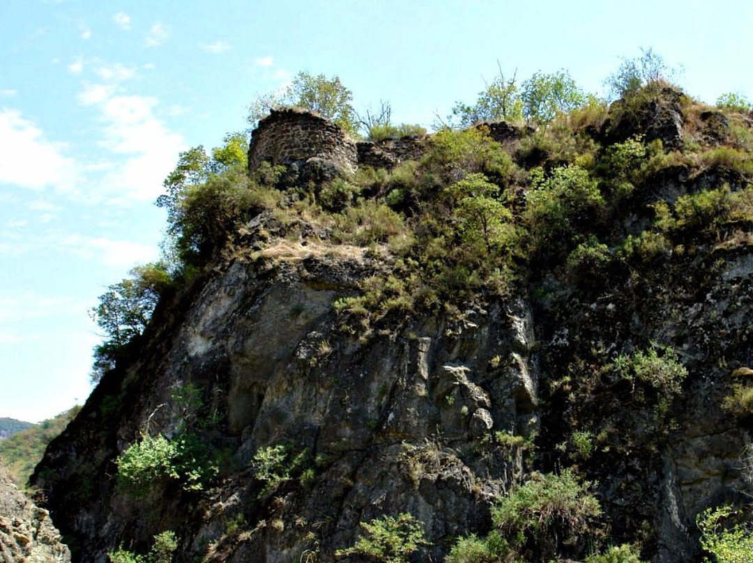 Naftalan旅游景点-Jraberd Fortress