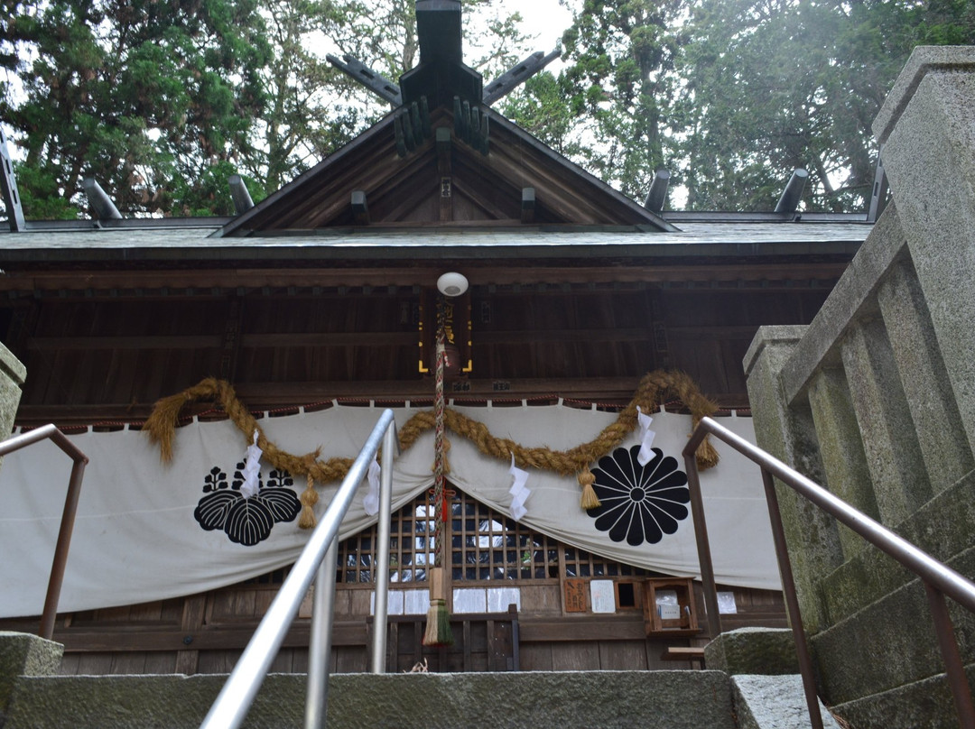 Oshimananasugi Shrine景点图片