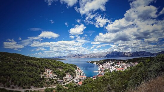 Brač - Panorama Povlja - Central Dalmatia Croatia - Bike Tracks-Selca必去景点