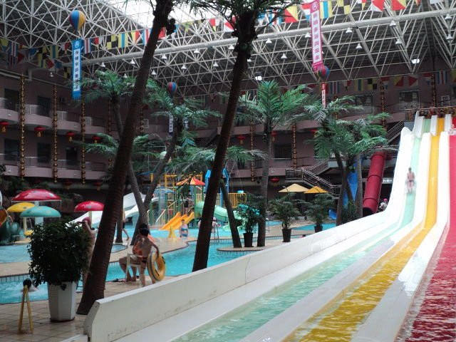 大连阿尔滨金山宾馆水上乐园-大连市必去景点