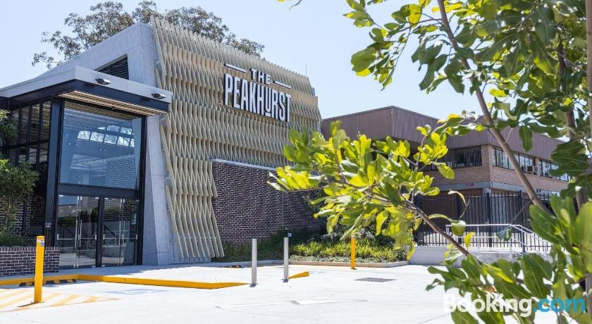 The Peakhurst主图