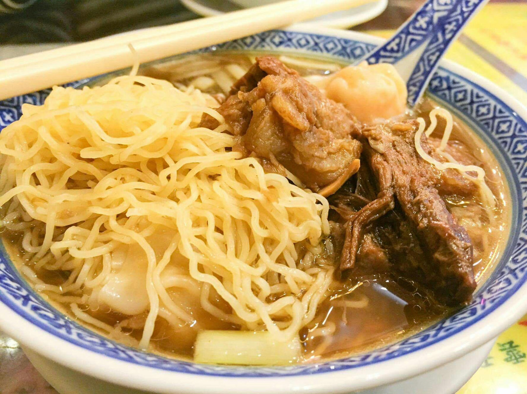 Mak s Noodle