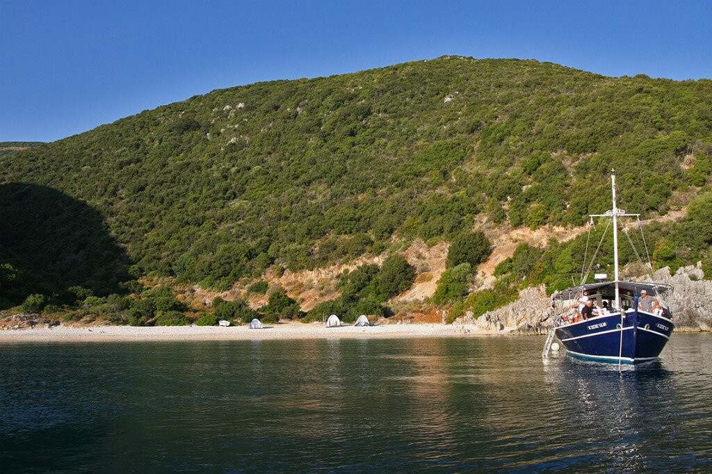 Mani Cruises-Kardamili必去景点