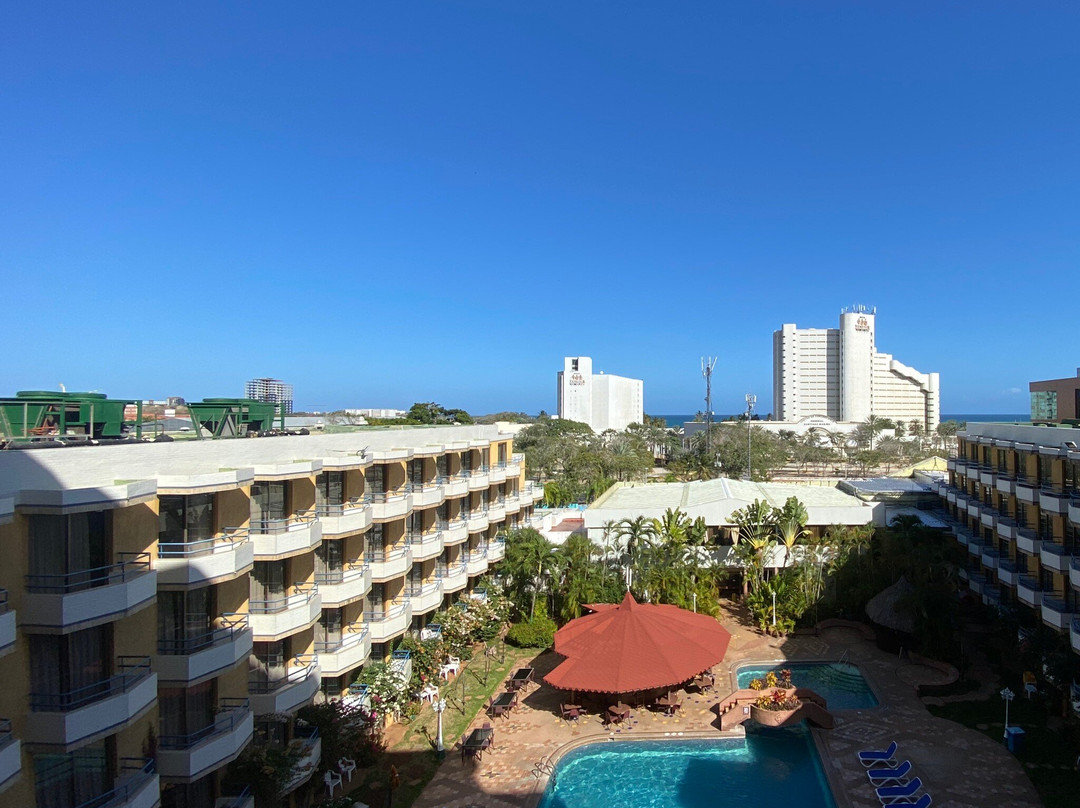 Margarita Dynasty Hotel & Suites主图