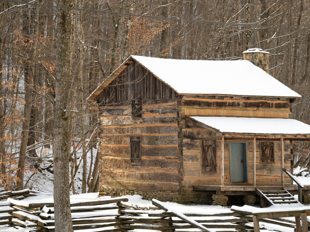 Chief Logan State Park-Logan必去景点