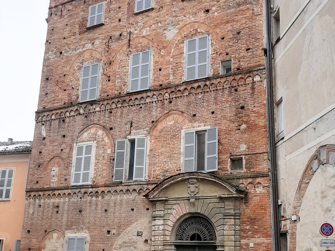 Piazza Maggiore-蒙多维必去景点
