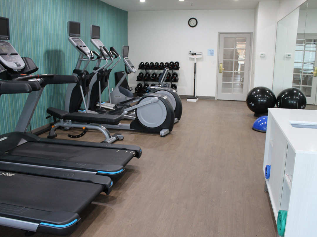 Holiday Inn Express & Suites Tulare By IHG主图