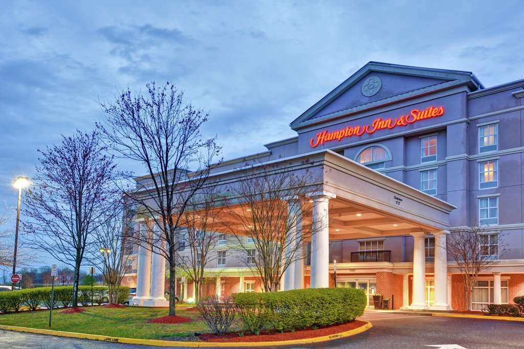 弗雷德里克斯堡希尔顿恒庭旅馆及套房酒店主图