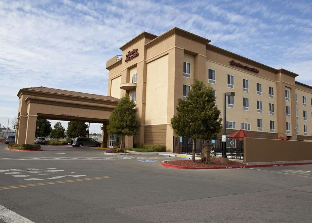 Hampton Inn & Suites Pittsburg主图