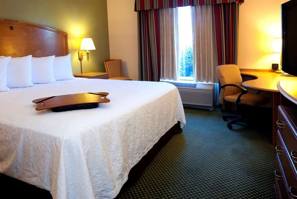 里奇菲尔德希尔顿恒庭酒店主图