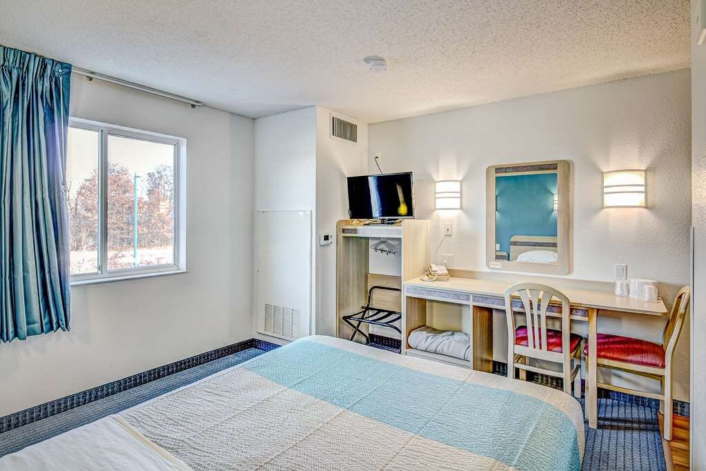 Motel 6 Menomonie, WI主图