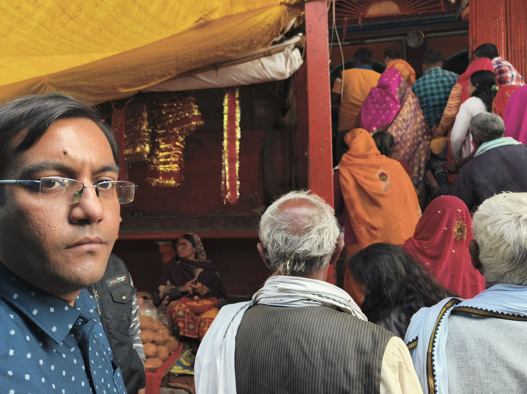 Sheetla Mata Shaktipeeth, Kade Dham