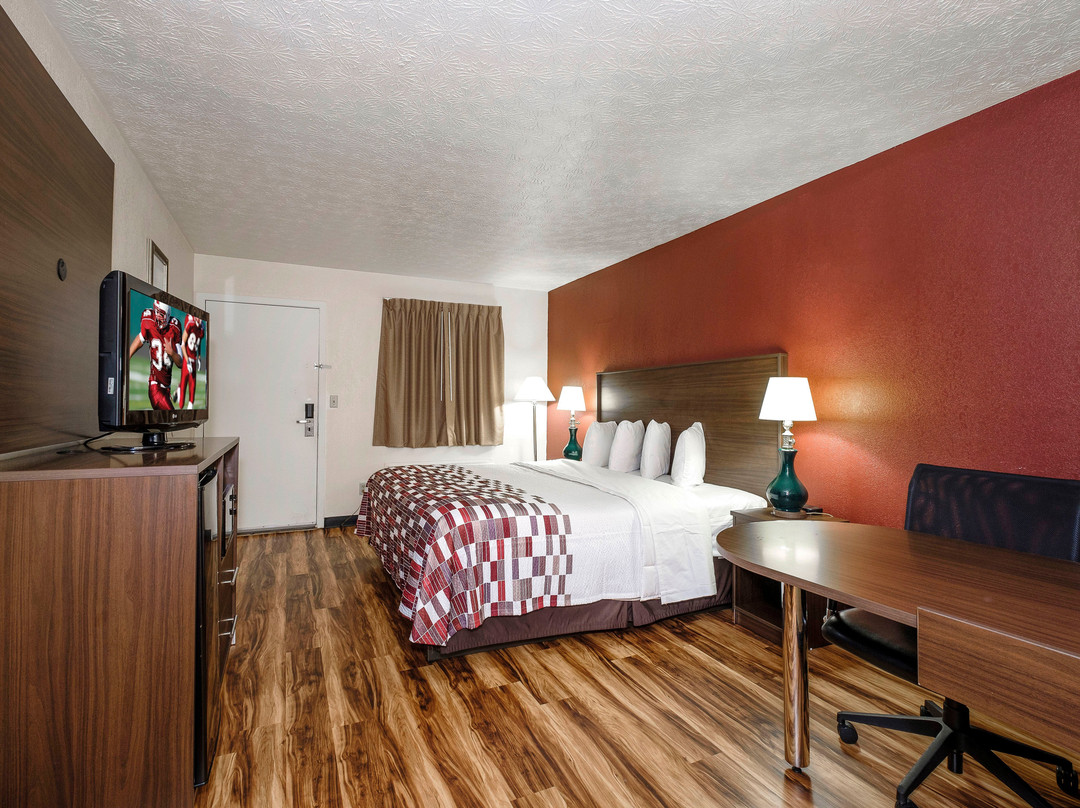 Red Roof Inn Edgewood主图