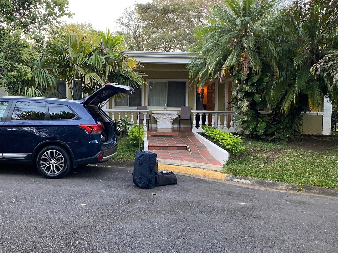 Airport Costa Rica B&B主图