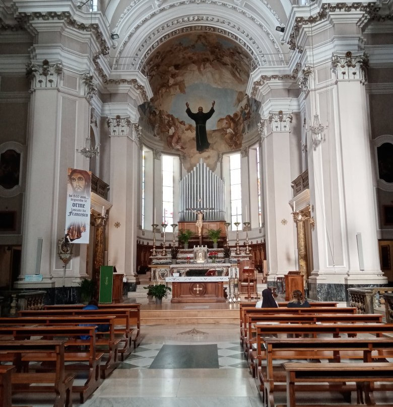 Santuario San Giuseppe da Copertino-奥西莫必去景点