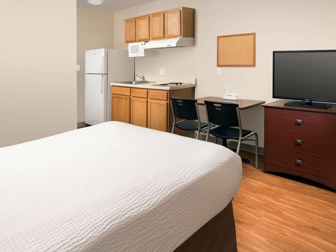 WoodSpring Suites Kansas City Mission主图