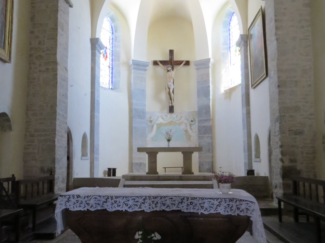 Eglise Saint-Pierre de Chateau-Chalon-Chateau Chalon必去景点