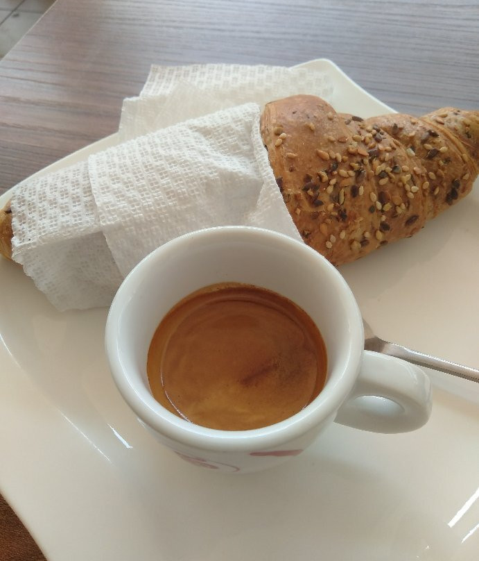 BAR 111-Castellaneta Marina必去景点