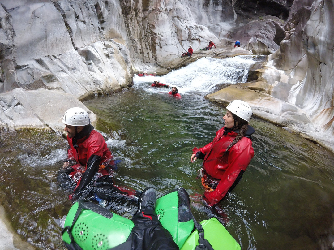 Austral Aventure景点图片