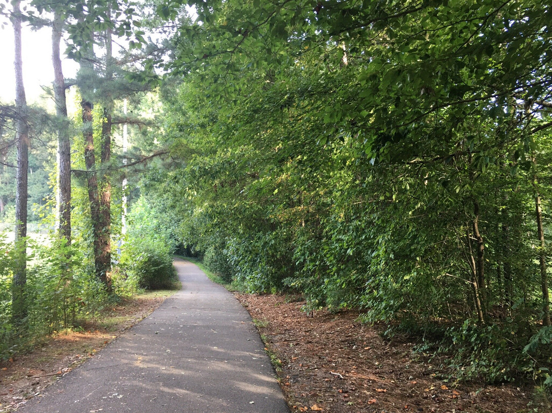 Lucky Shoals Park-诺克罗斯必去景点