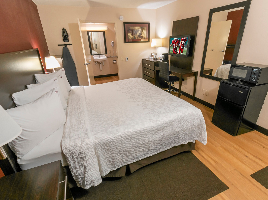 Red Roof PLUS+ Chicago - Willowbrook主图