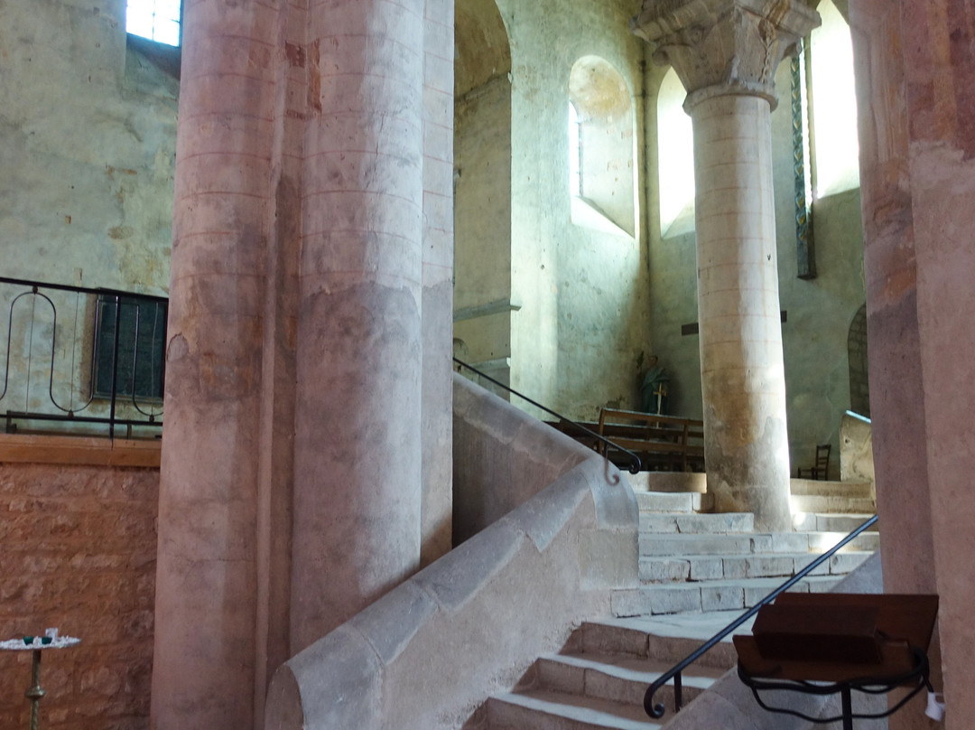 Eglise Saint-Hilaire Le Grand-普瓦捷必去景点