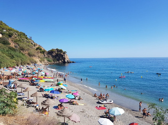 Playa De Maro-Maro必去景点