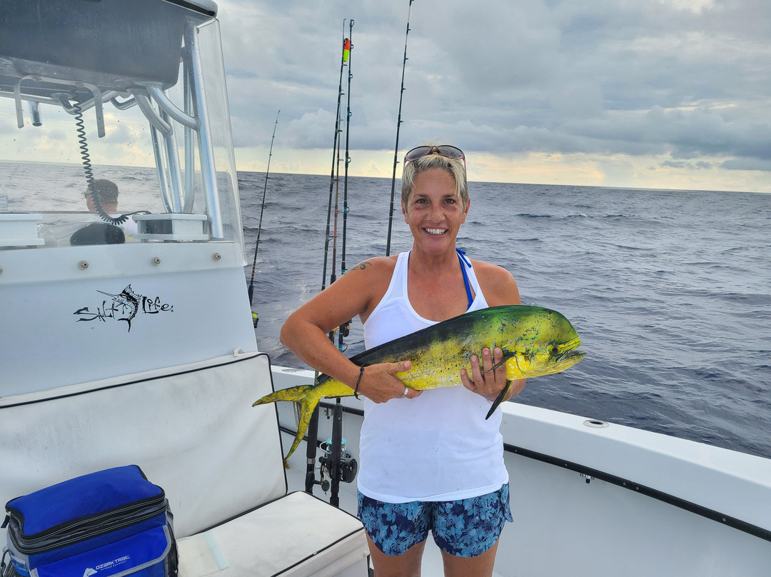 Captain Easy Private Fishing Charters-伊斯拉摩拉达必去景点