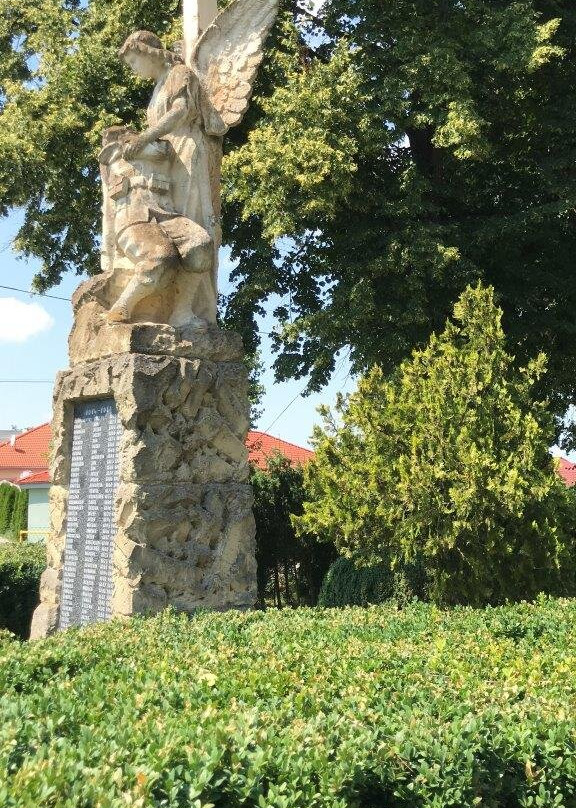 Pomnik padlym