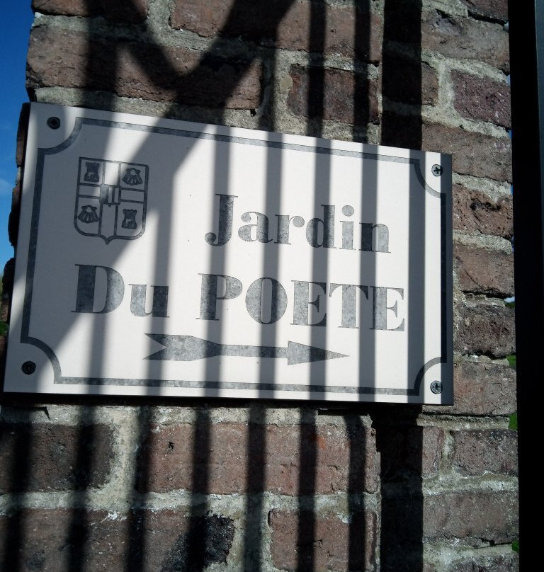 Eglise Notre Dame des Flots-Sainte-Adresse必去景点