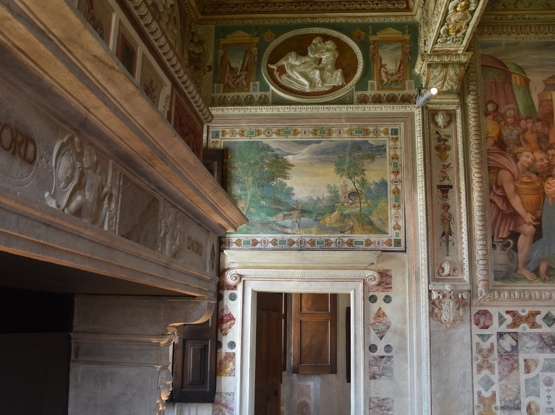 Castello di Lagnasco-Lagnasco必去景点