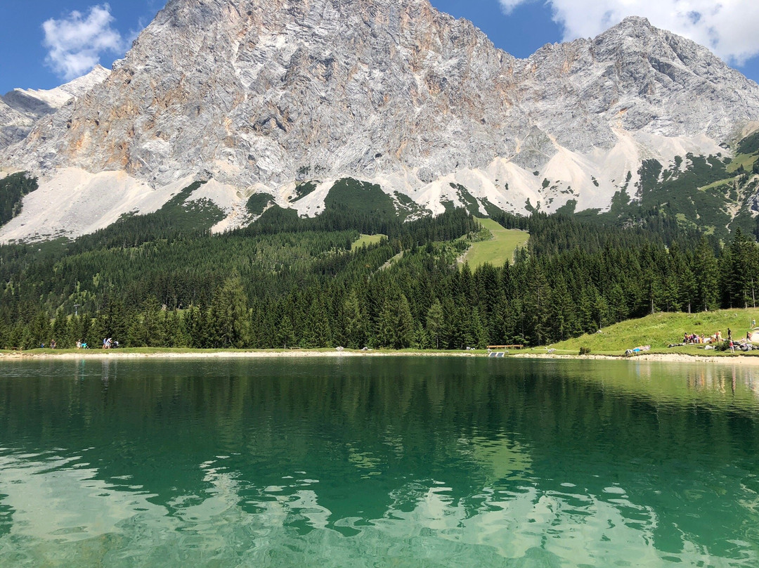 Ehrwalder Almbahn-埃尔森林市必去景点