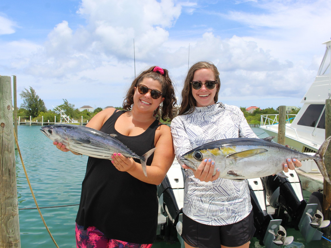 Panoply Sport Fishing & Luxury Charters-普罗维登西亚莱斯必去景点