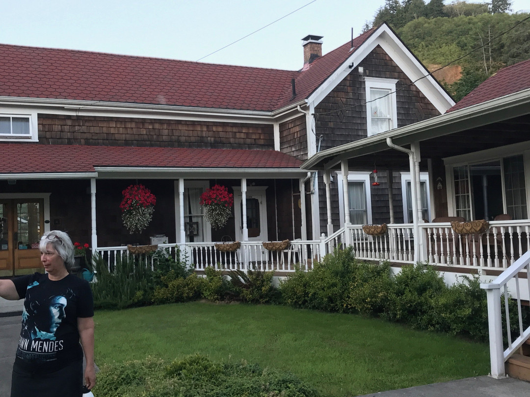 Twin Gables Inn主图