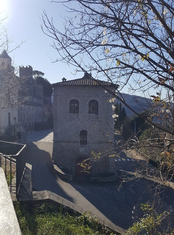 Chiesa San Nicola di Bari-Mandela必去景点