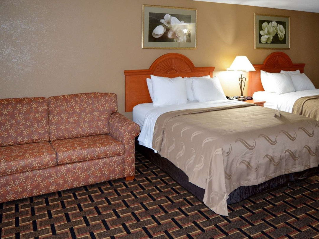 Quality Inn Raynham - Taunton主图