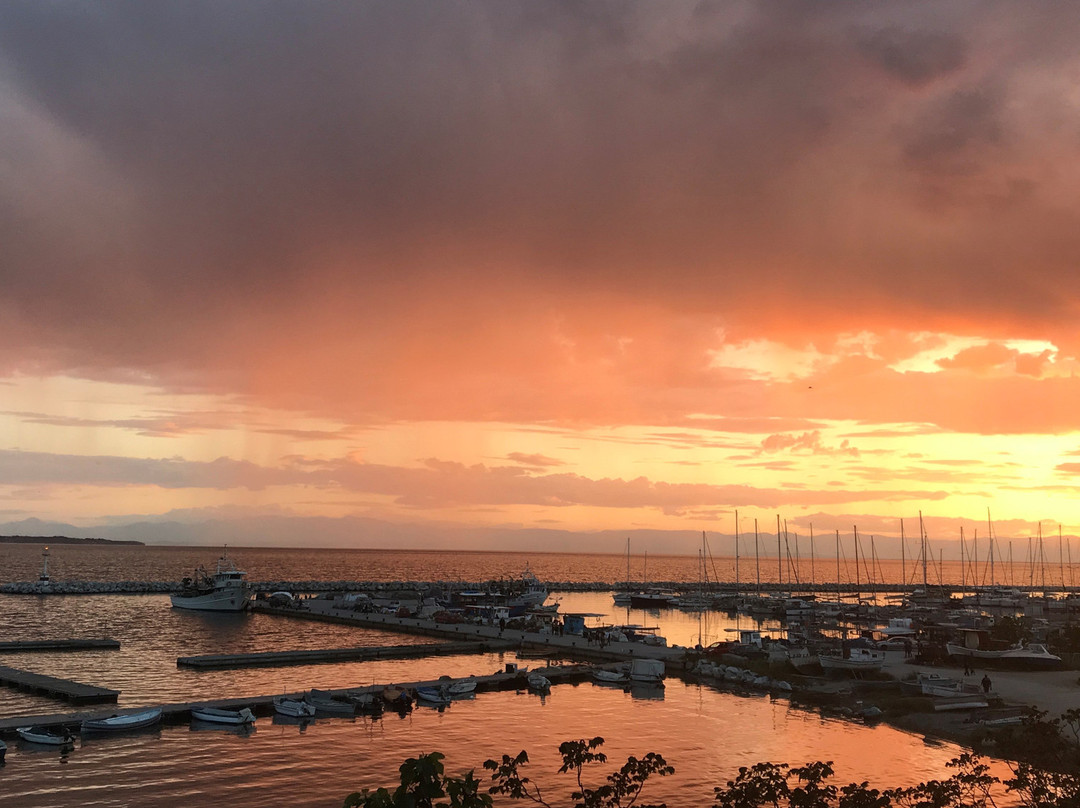 Marina Thessaloniki-卡拉马里亚必去景点